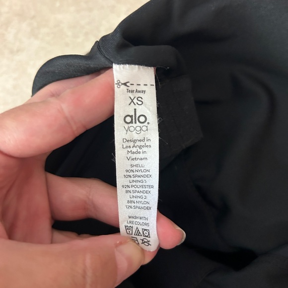 ALO Yoga Crisscross Ribbed Workout Top - Picture 4 of 5